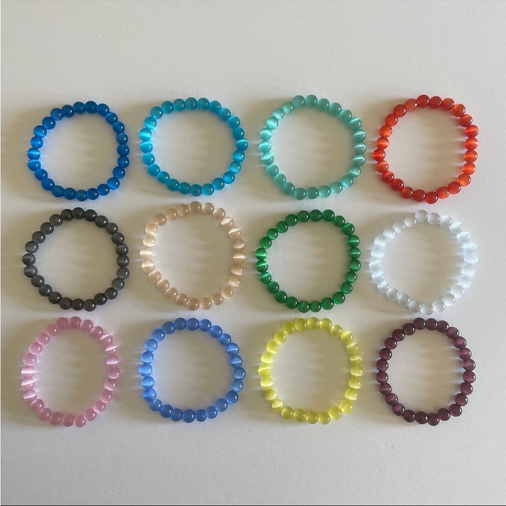 Bundle of 12 ~ 8mm Glass Cat's Eye Beaded 7" Stretch Bracelets